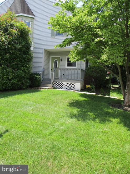 659 Knightsbridge Dr, Hagerstown, MD 21740 - photo 1