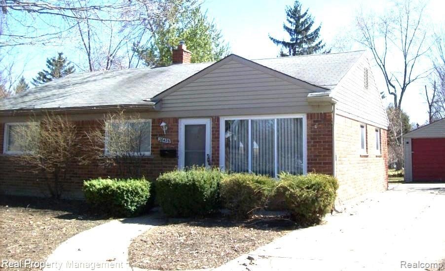 28426 Sutherland St, Southfield, MI 48076 - photo 1