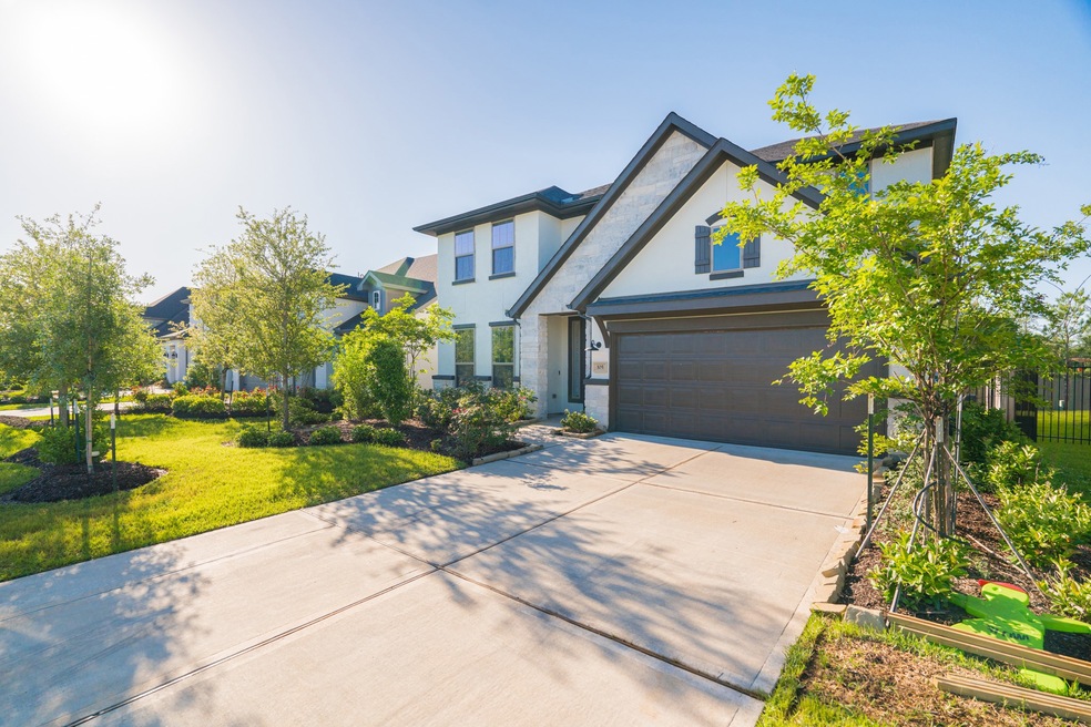 105 Cedar Hammock Trail, Tomball, TX 77375 - photo 1