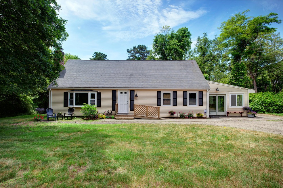 90 Main St, Mashpee, MA 02649 - photo 1