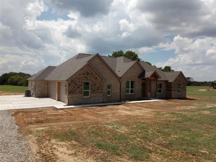 7701 Briar Rd, Azle, TX 76020 - photo 1