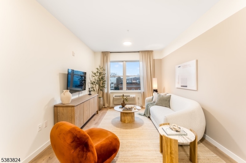 431 Doctor Martin Luther King Junior Blvd unit 311, East Orange, NJ 07018 - photo 1