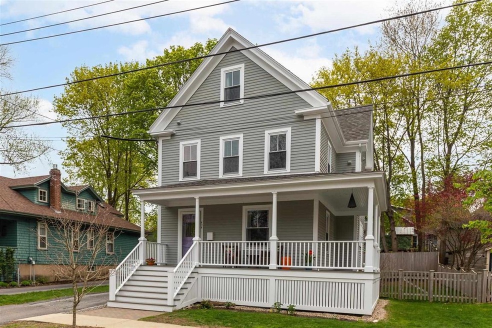 636 Lincoln Ave, Portsmouth, NH 03801 - photo 1