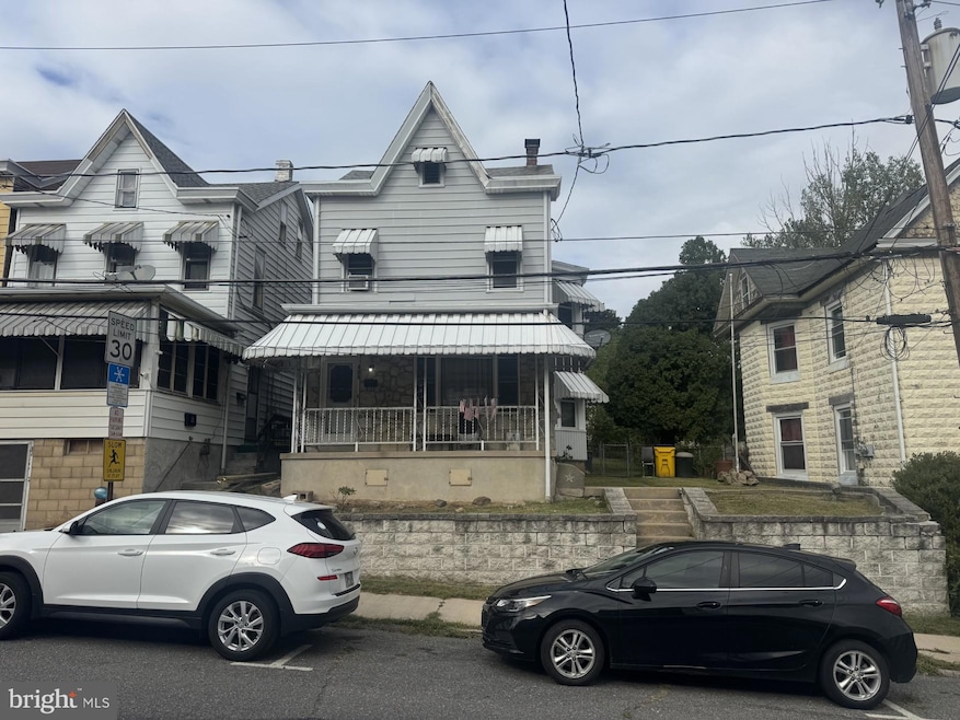 409 St John St, Schuylkill Haven, PA 17972 - photo 1