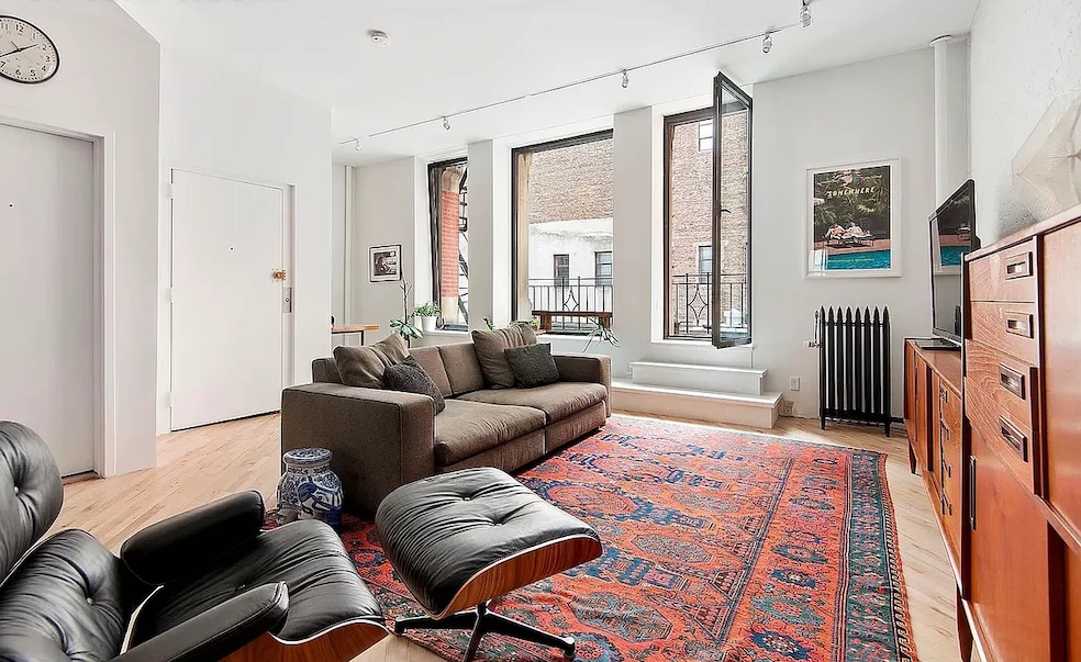 133 Mercer St unit 3, New York, NY 10012 - photo 1