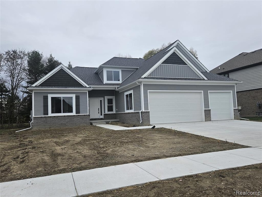 49287 London Bridge Dr, Macomb, MI 48044 - photo 1