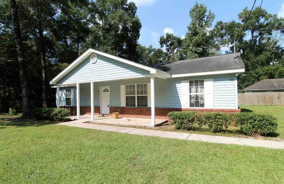 16 Oneida St unit ~, Crawfordville, FL 32327 - photo 1