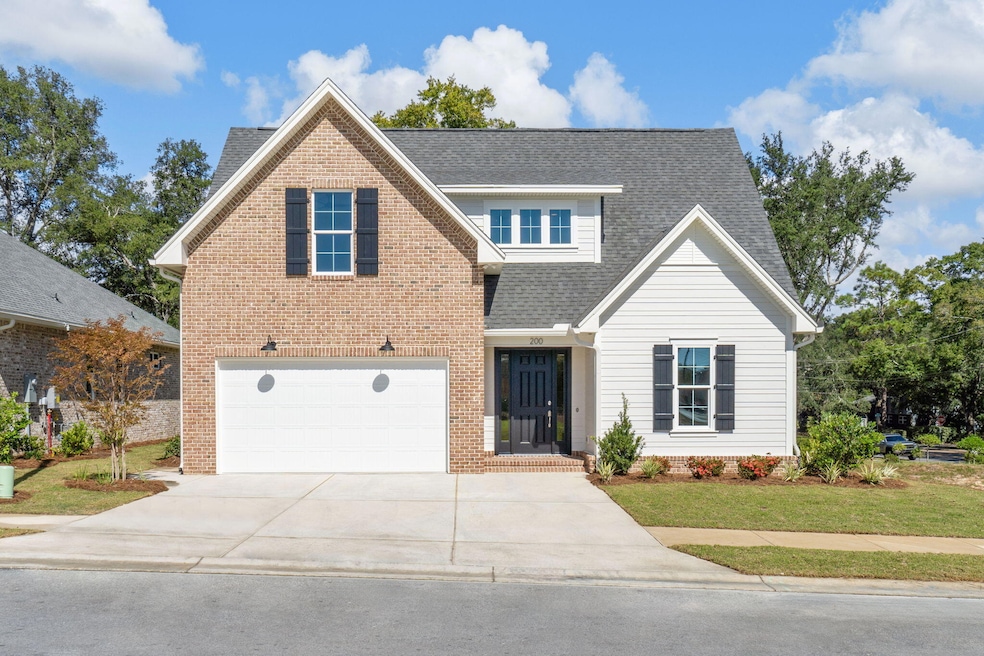 Pending $669,900 • Co-Listing Agent