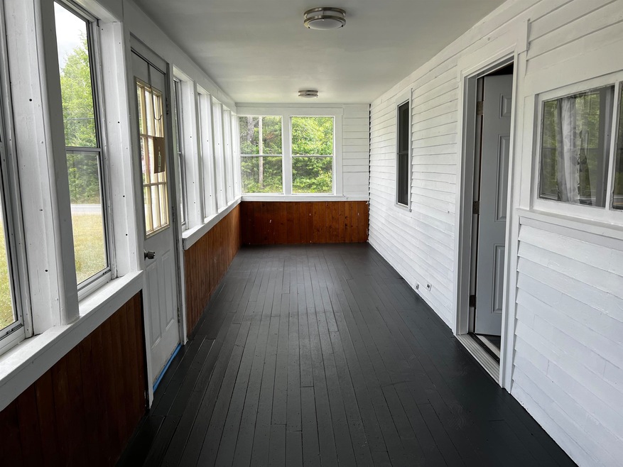 522 Main St, Grafton, NH 03240 - photo 1