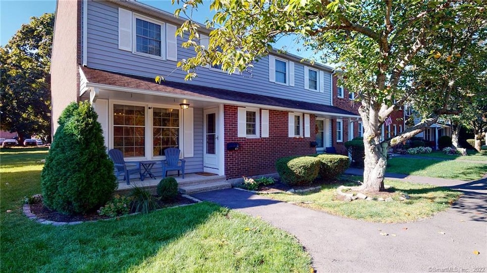 23 Greenwich Way unit 23, Milford, CT 06460 - photo 1