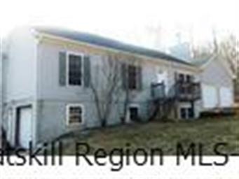 29 Waltke Ln, Wallkill, NY 12589 - photo 1