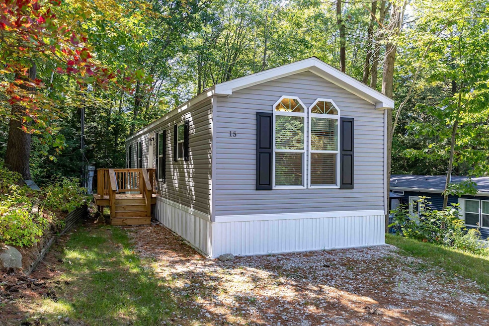 15 Sullivan Dr, Allenstown, NH 03275 - photo 1