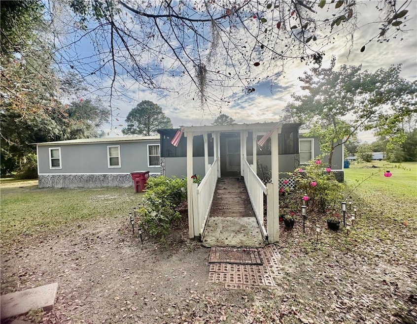 5641 Fleetwood Ln, Blackshear, GA 31516 - photo 1