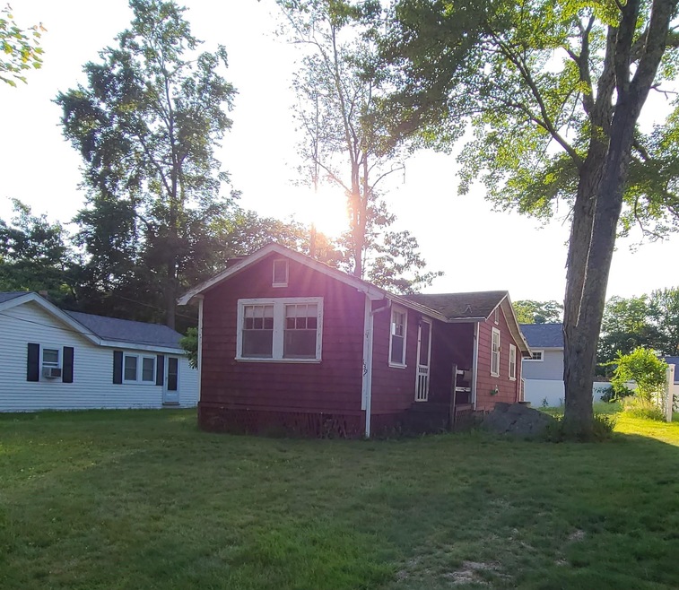 139 N Shore Rd, Hampton, NH 03842 - photo 1