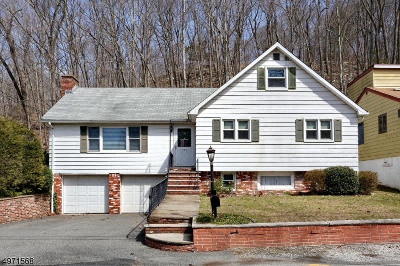 262 Skyline Lakes Dr, Ringwood, NJ 07456 - photo 1