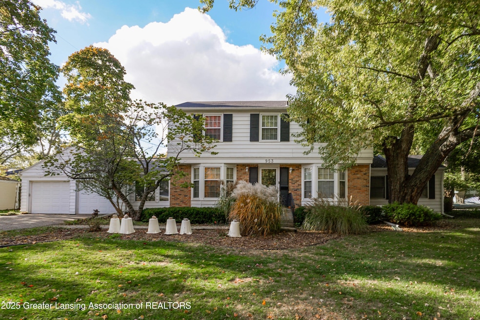953 Rosewood Ave, East Lansing, MI 48823 - photo 1