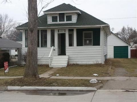 4217 Custer Ave, Flint, MI 48507 - photo 1
