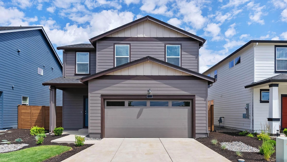 Pending $579,995 • Co-Listing Agent
