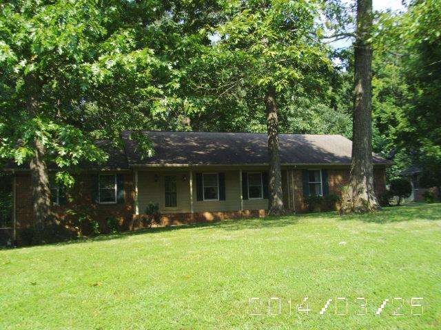 327 Hilltop Rd, Shelbyville, TN 37160 - photo 1