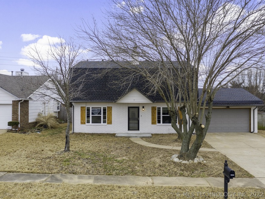 1701 W Montgomery St, Broken Arrow, OK 74012 - photo 1