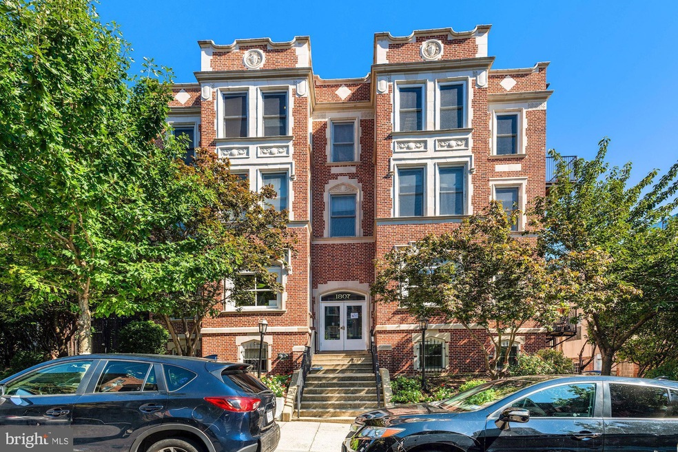 1807 California St NW unit T5, Washington, DC 20009 - photo 1