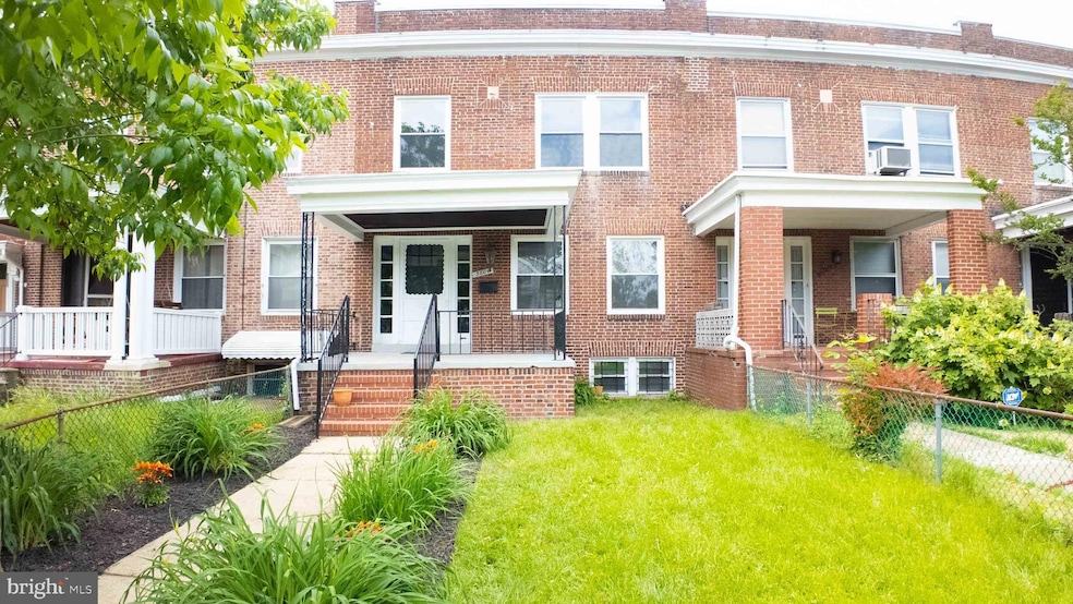 3604 Greenmount Ave, Baltimore, MD 21218 - photo 1