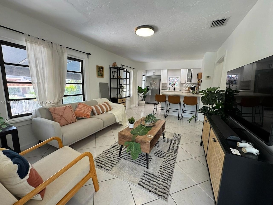 For Rent $2,850/month