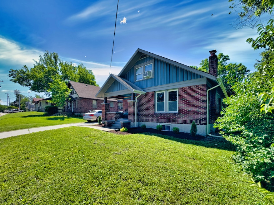 Pending $266,000 • Co-Listing Agent