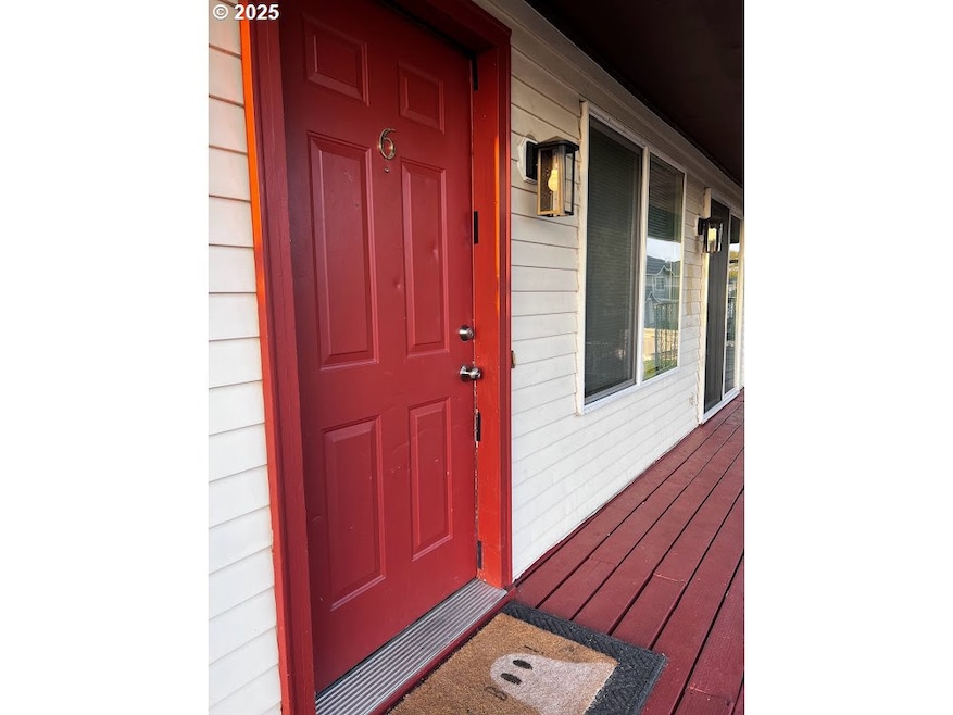 8208 NE 13th Ave unit A6, Vancouver, WA 98665 - photo 1