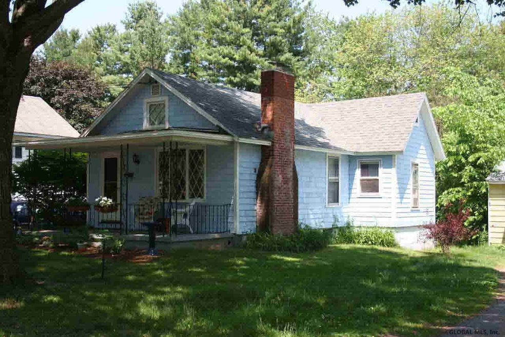 18 Douglas Ave, Glens Falls, NY 12801 - photo 1