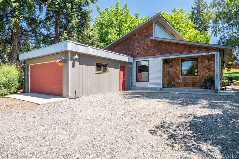 1365 N Devon Ave, East Wenatchee, WA 98802 - photo 1