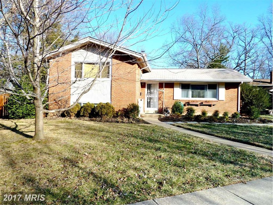 10411 Hutting Place, Silver Spring, MD 20902 - photo 1