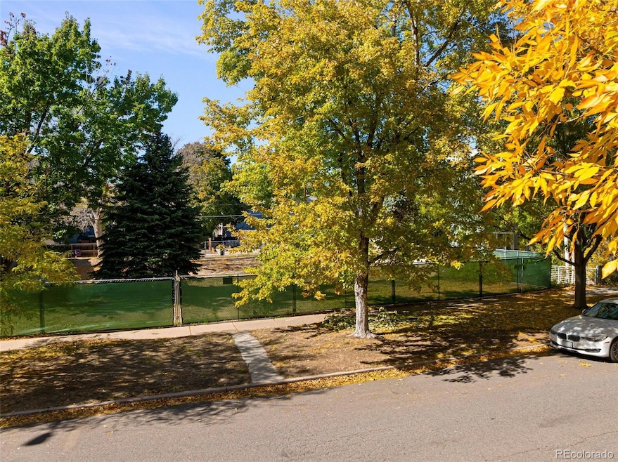 For Sale $4,200,000 • Co-Listing Agent