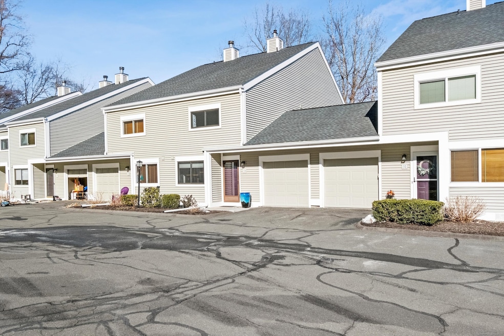 33 Eagle Rock Hill unit 33, Bethel, CT 06801 - photo 1