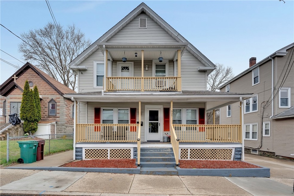 527 Fairmount St, Woonsocket, RI 02895 - photo 1