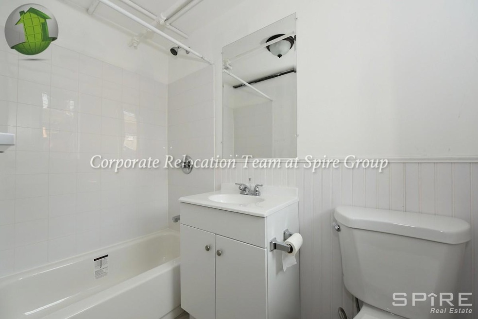 30-80 42nd St unit 1A, Astoria, NY 11103 - photo 1