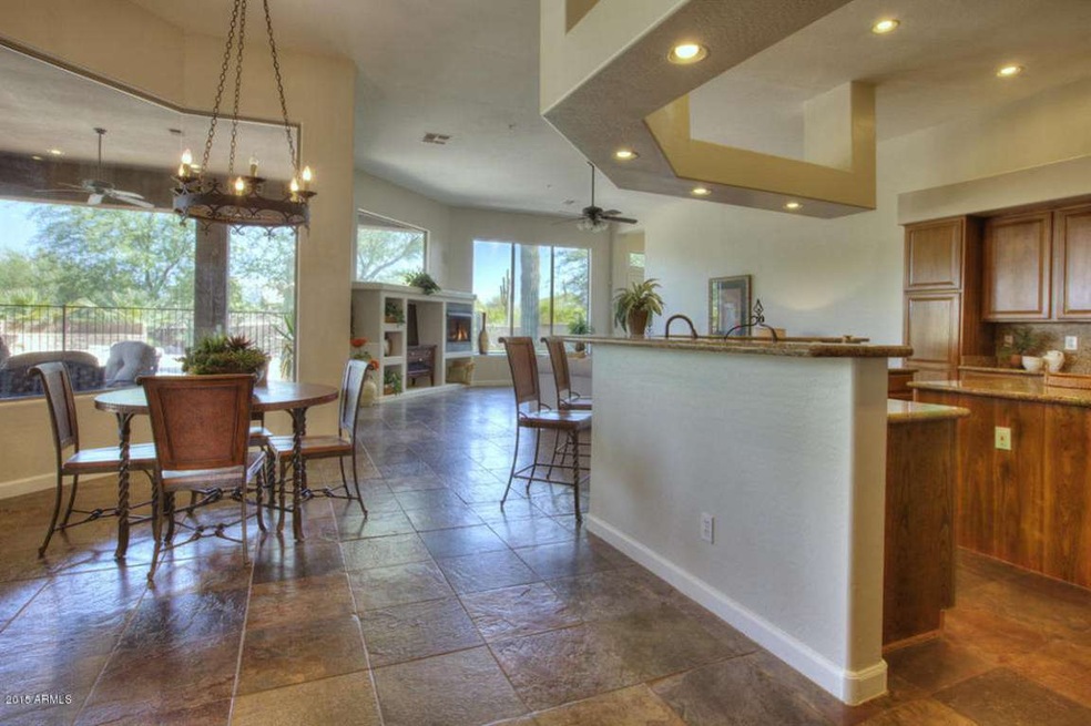 Kitchen and Casual Dining