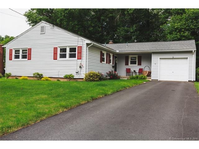 91 Knollwood Rd, Newington, CT 06111 - photo 1