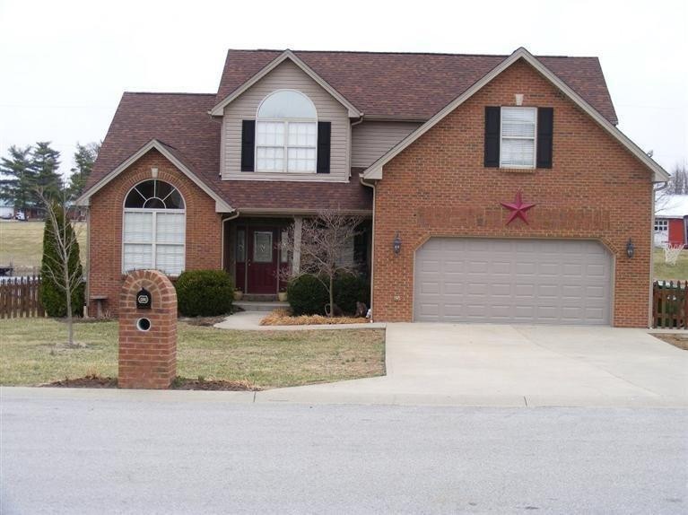 1990 Clearwater Dr, Lawrenceburg, KY 40342 - photo 1