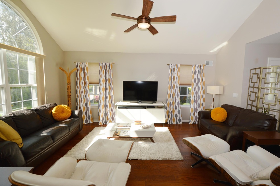 2550 Ridgemont Ct, Toms River, NJ 08755 - photo 1