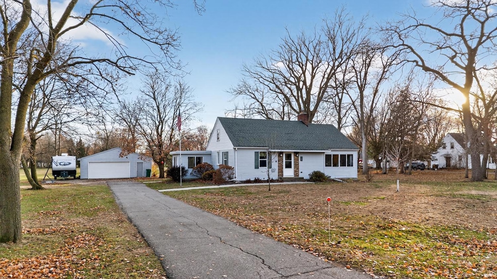 2307 12th Ave SW, Austin, MN 55912 - photo 1