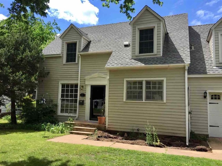 1125 N Grand Blvd, Duncan, OK 73533 - photo 1