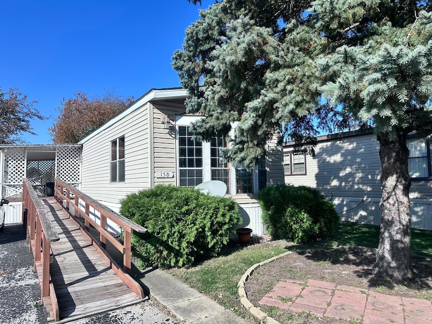 150 Maple Ln, Manteno, IL 60950 - photo 1
