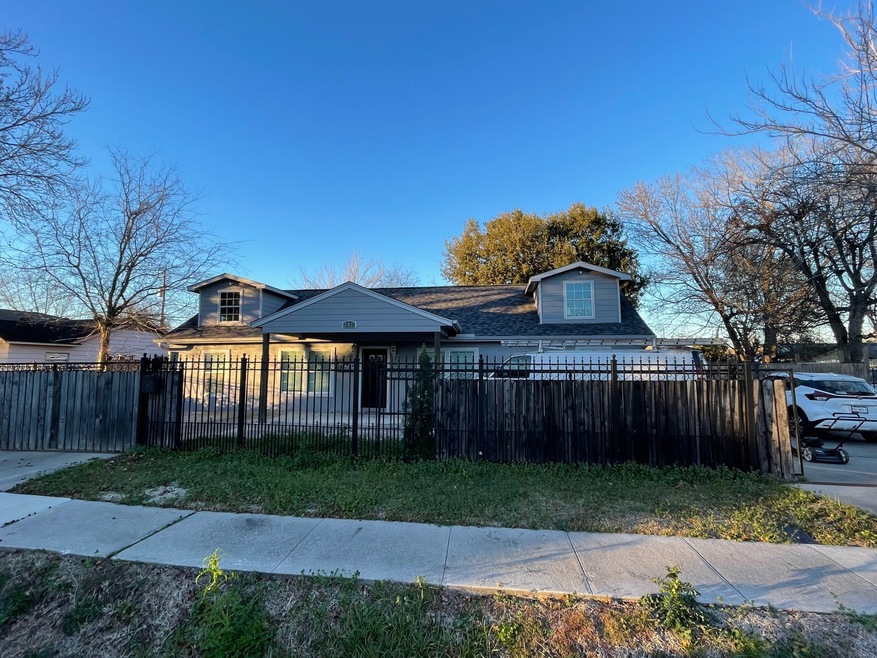 261 Soren Ln, Houston, TX 77076 - photo 1