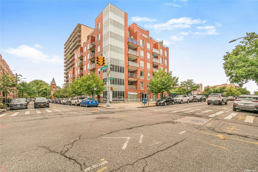 38-30 Parsons Blvd unit 7A, Flushing, NY 11354 - photo 1