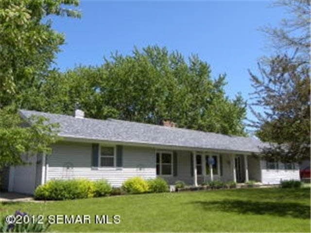 1348 Skyline Dr, Winona, MN 55987 - photo 1