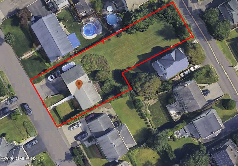 Annotated aerial view approx prop lines