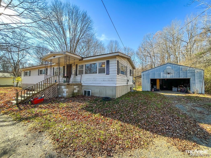 12636 N Budd Rd, Burt, MI 48417 - photo 1