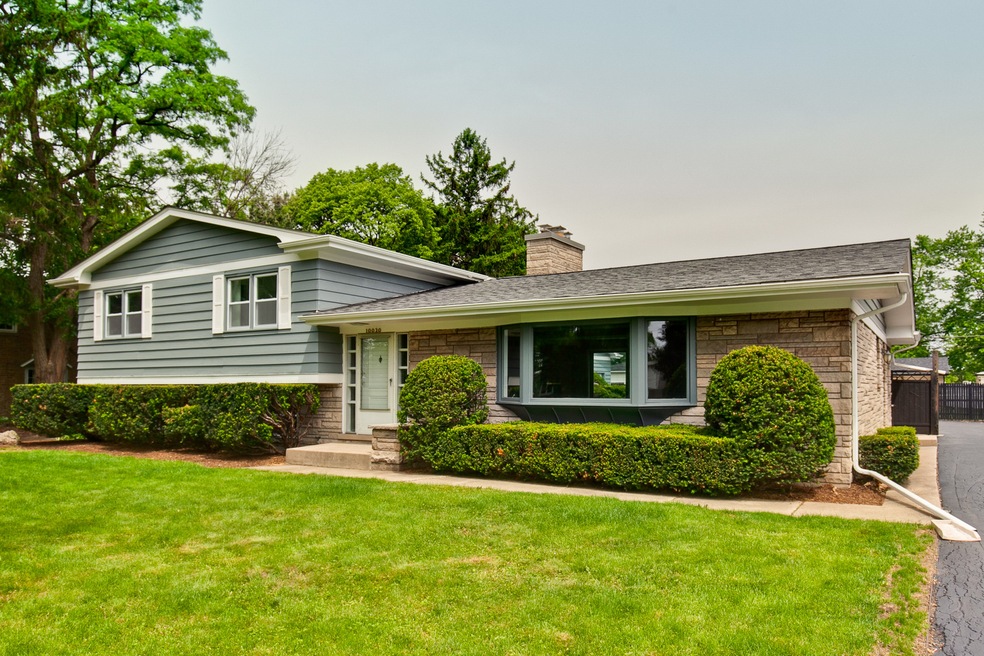 10020 Agatite Ave, Schiller Park, IL 60176 - photo 1