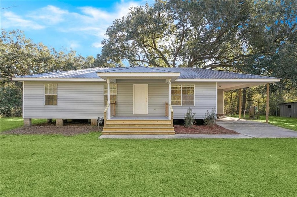 107 Motichek Rd, Madisonville, LA 70447 - photo 1